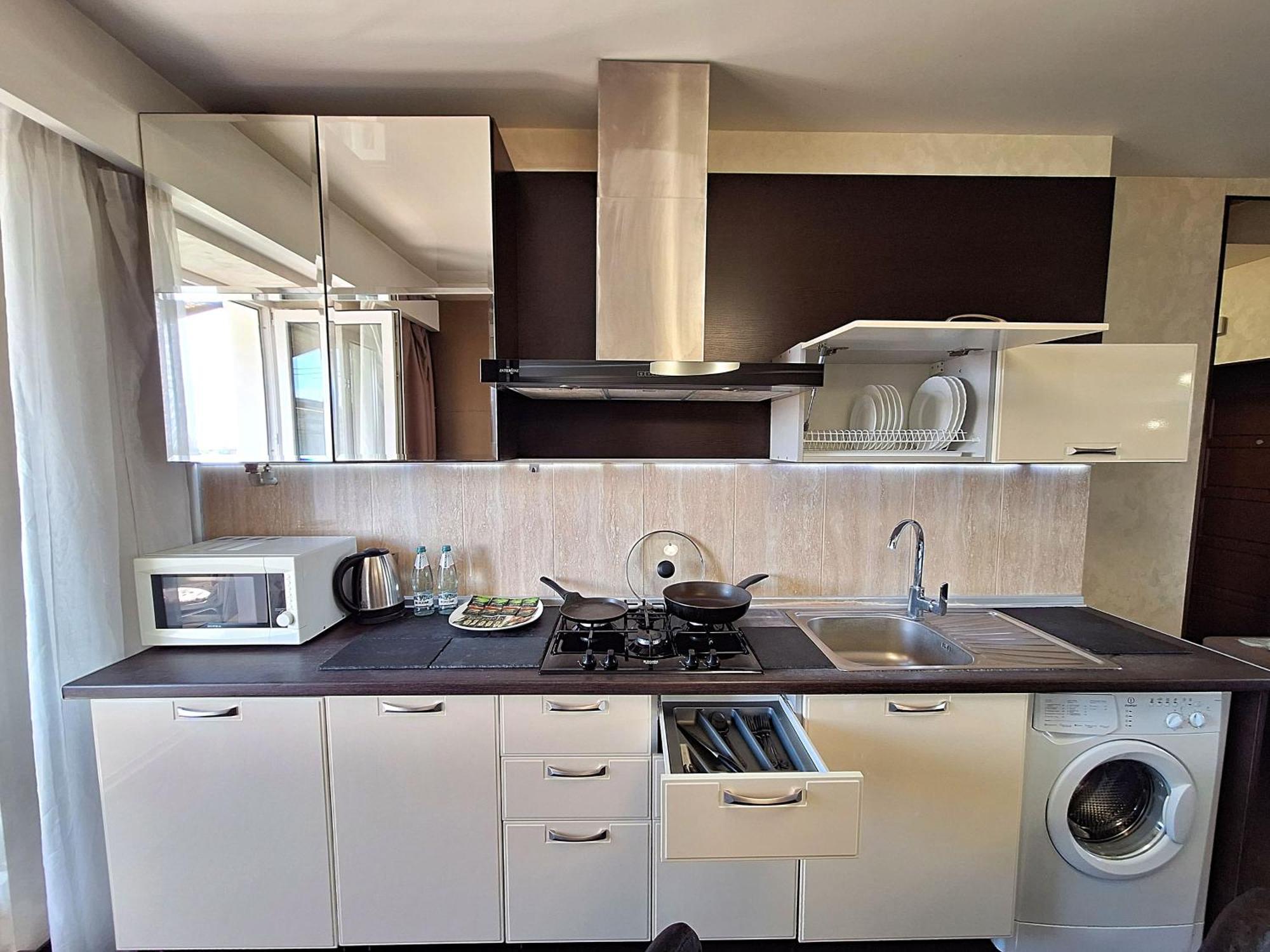 Найбільше Ліжко У Полтаві Мережа Alex Apartments Цілодобово Безконтактне Заселення ポルタヴァ エクステリア 写真
